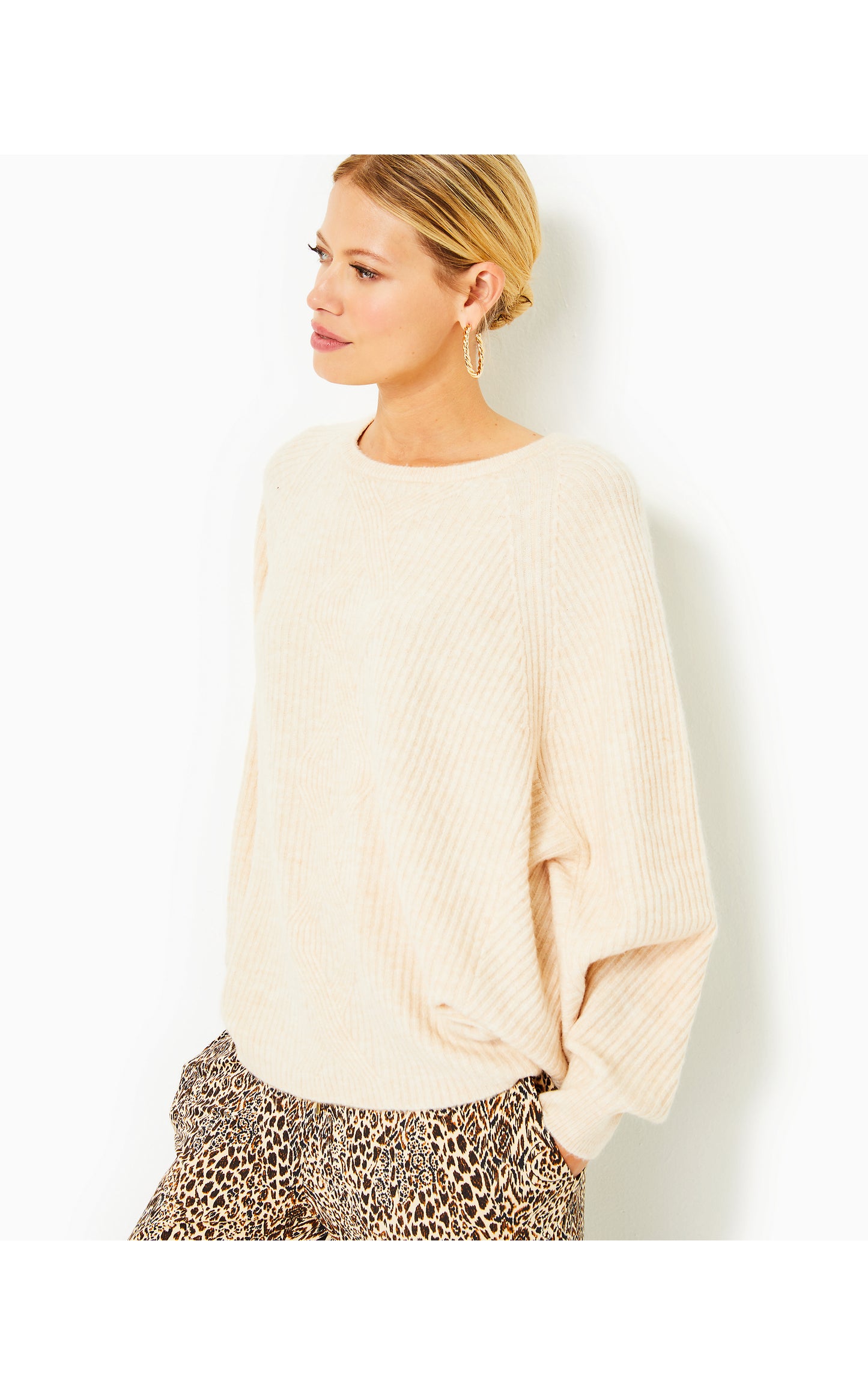 ARIENZA SWEATER