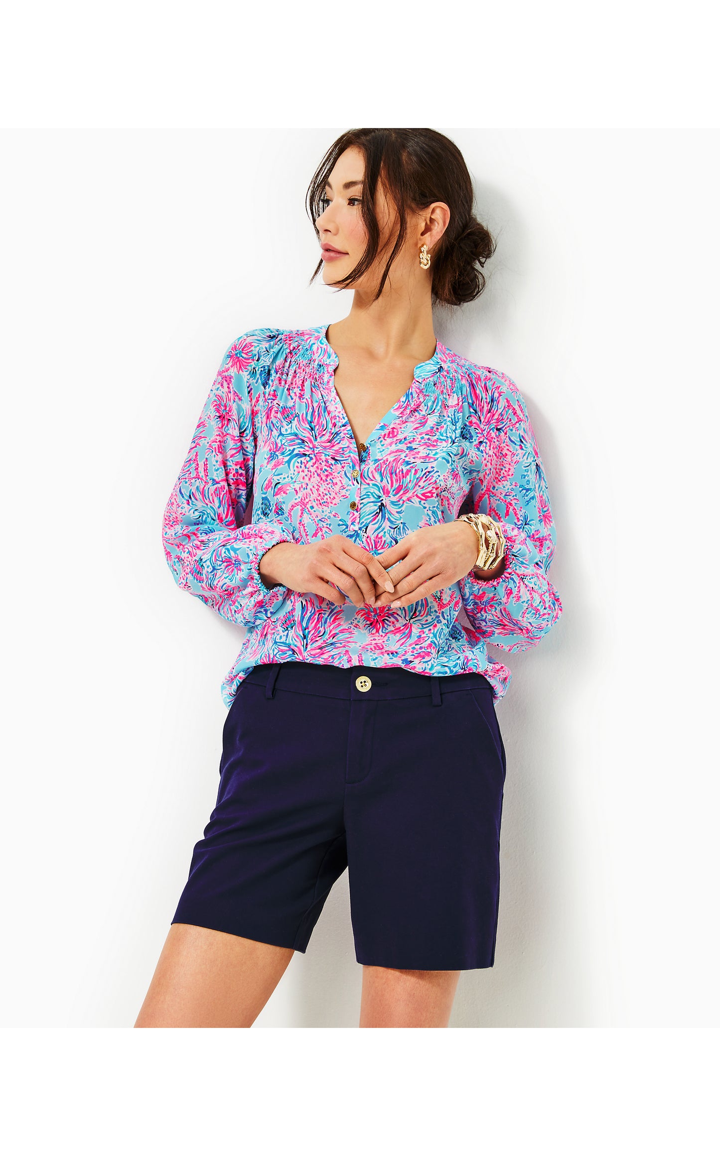 SHARA MID-RISE STRETCH SHORT