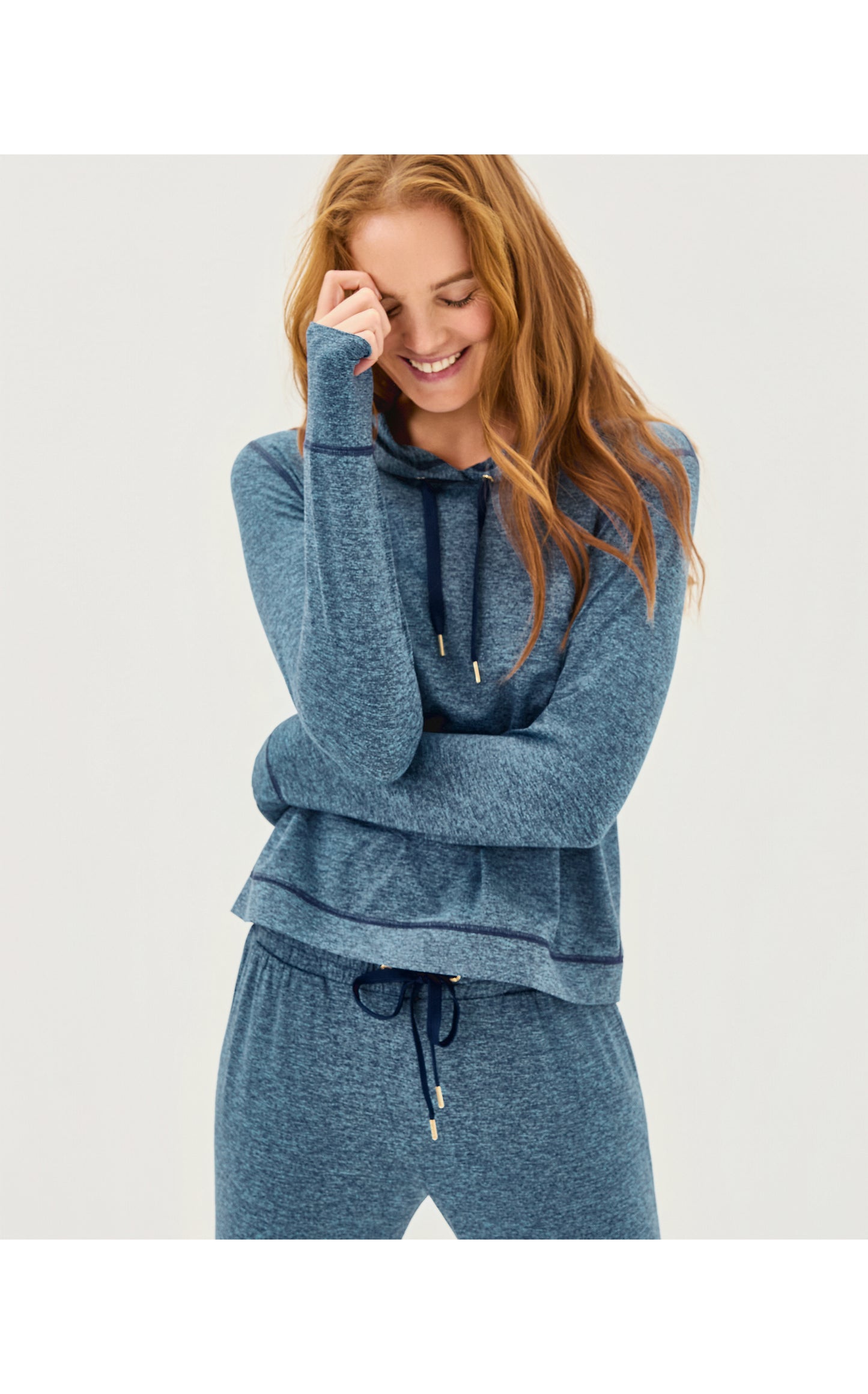 ASENA UPF 50+ HOODIE
