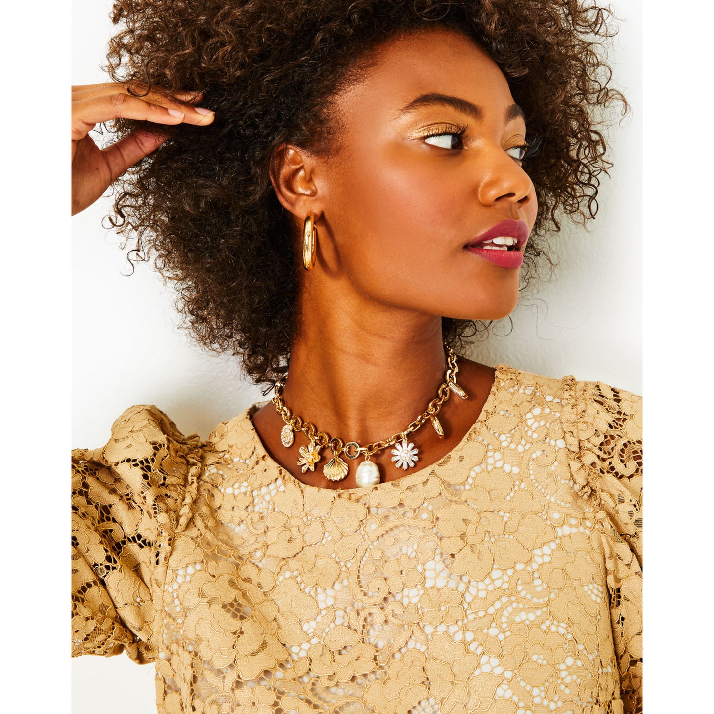 IN THE WILD FLOWER NECKLACE