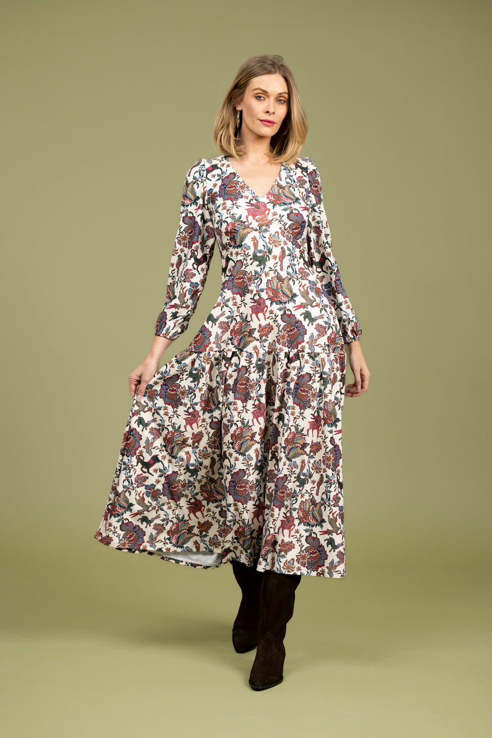 LA DRESS